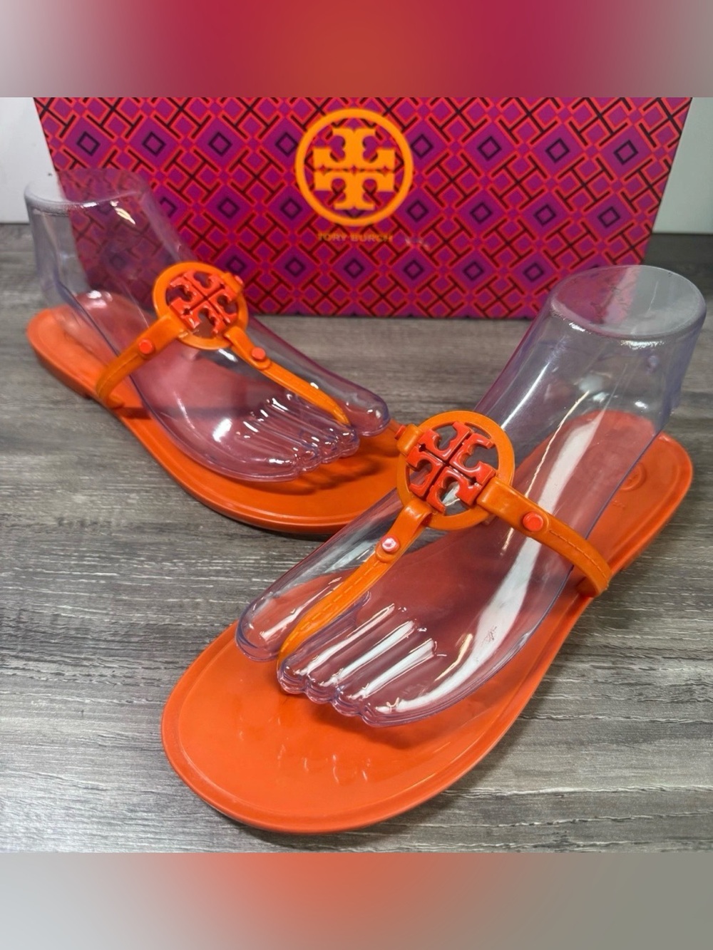 Tory Burch Mini Millers Poppy Coral Orange Logo Thong Sandals size 7